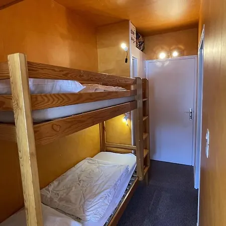 Pour 4 Avec Wifi, Balcon Sud, Proche Pistes Et Commerces - Fr-1-787-67 * Laveissière